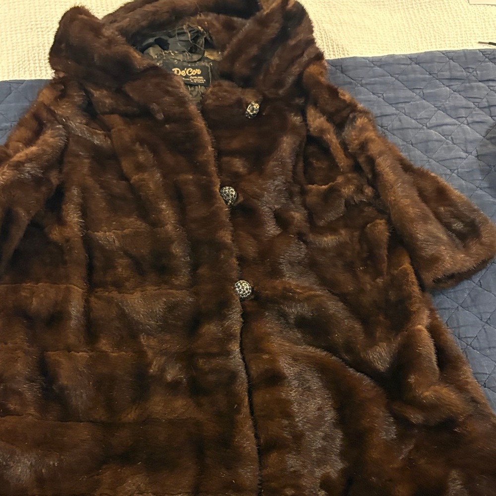 Vintage genuine Brown mink Fur Cape Coat Poor condition